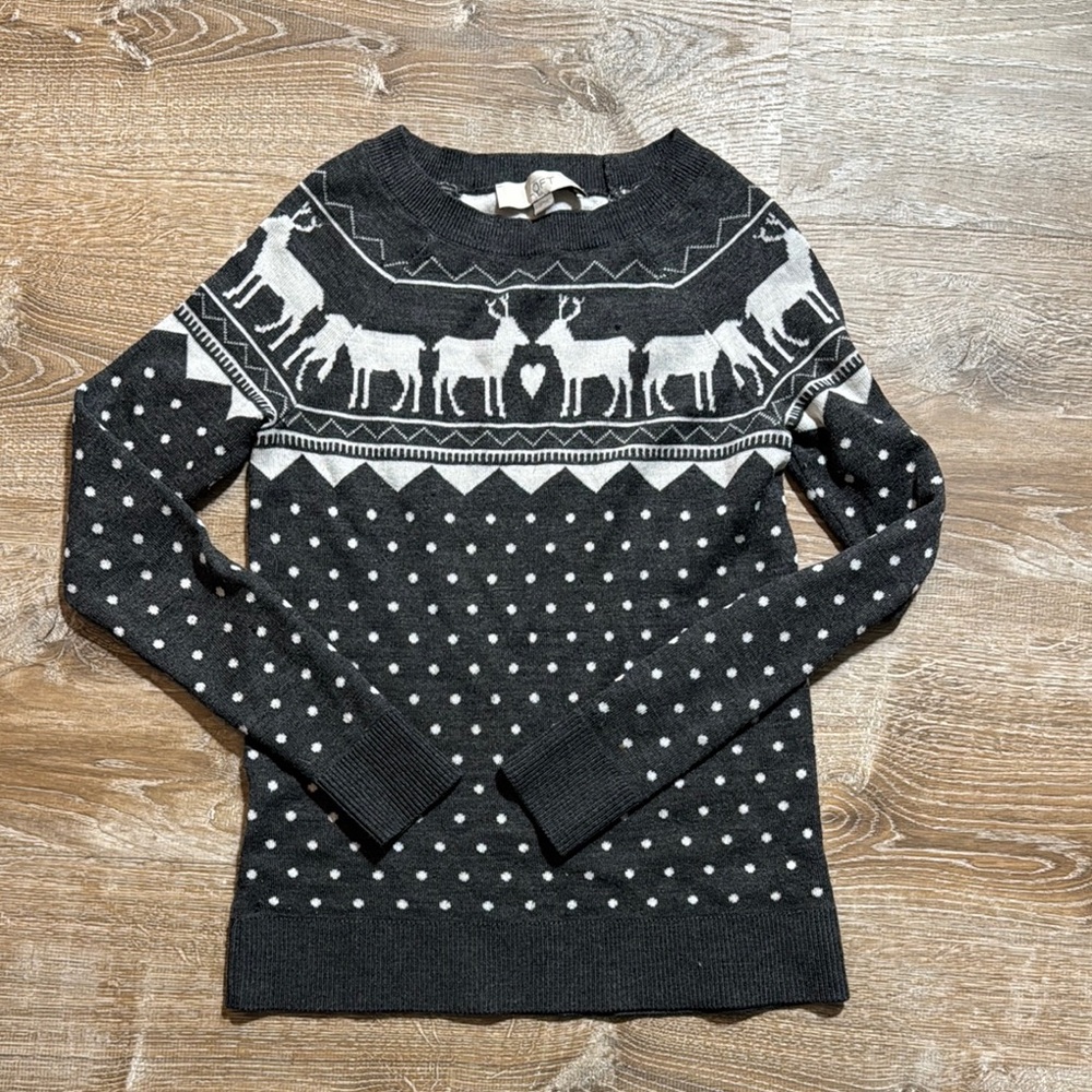 LOFT Black and White Crew Neck Sweater with Nordic Design
